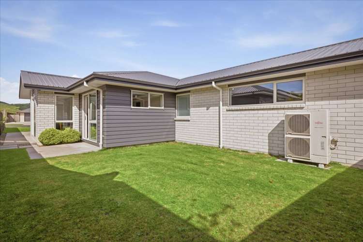 6 Kohekohe Drive Owhata_5