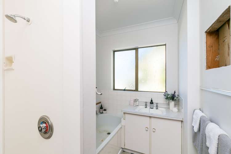 1/179 Marine Parade Seatoun_8