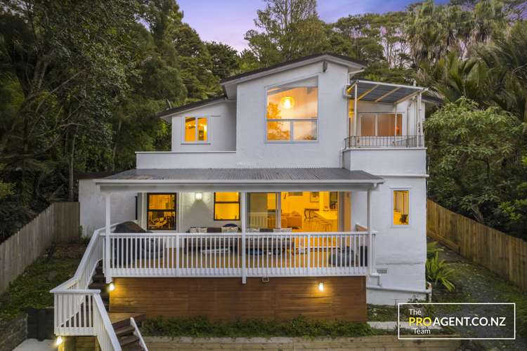 279 Huia Road Titirangi_26