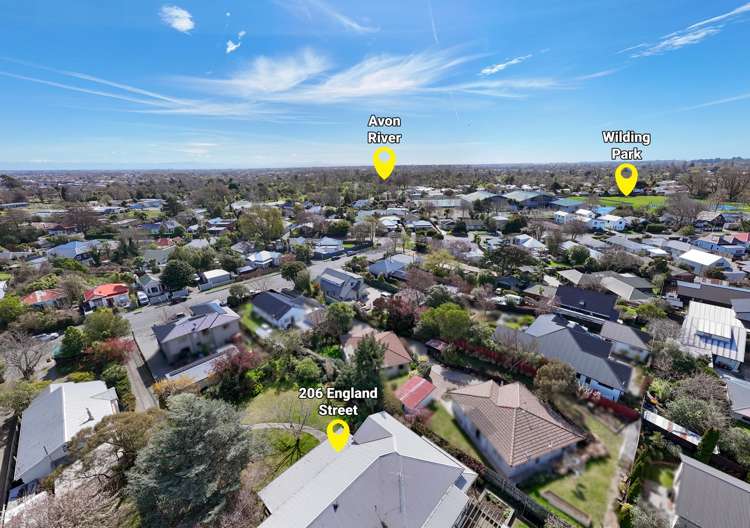 206 England Street Linwood_40