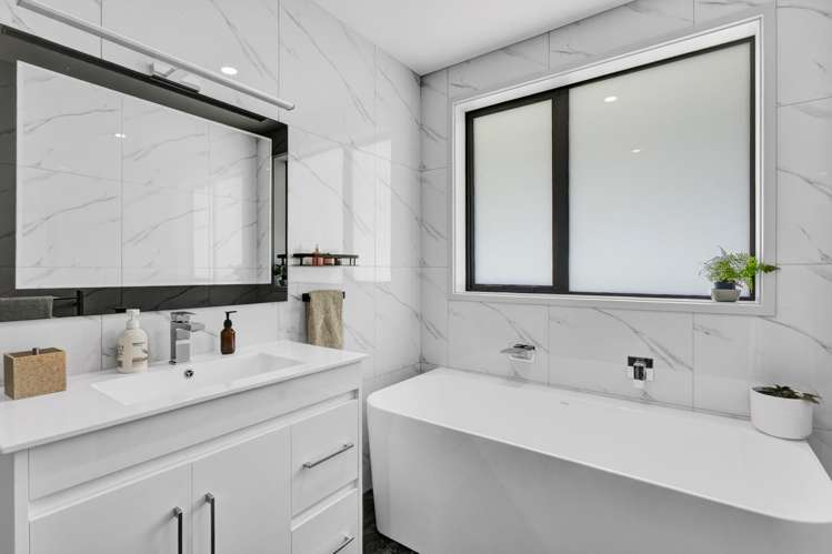 3 Frederick Place Whalers Gate_26