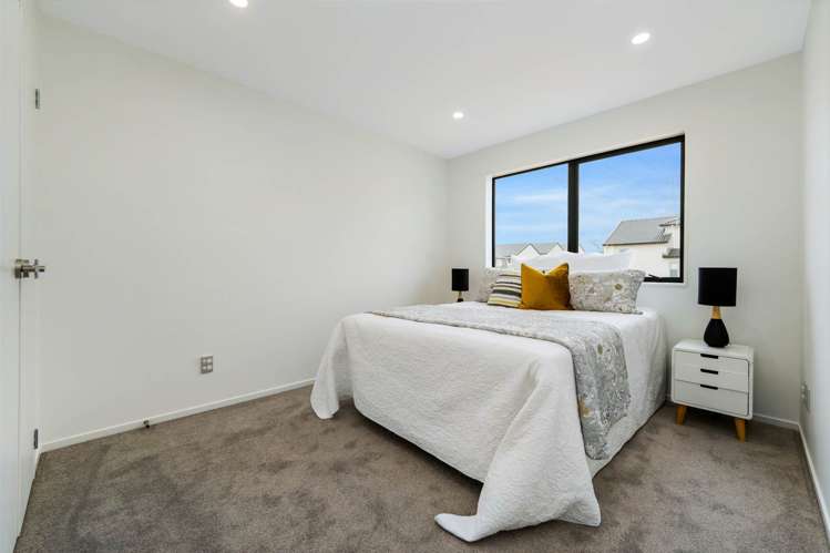 65 Koromeke Street Flat Bush_21