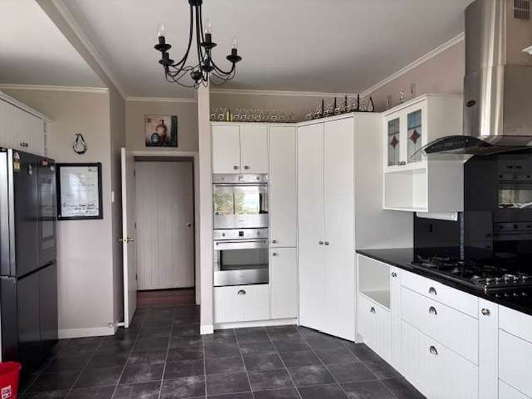 265 Wilson Road South Head_1