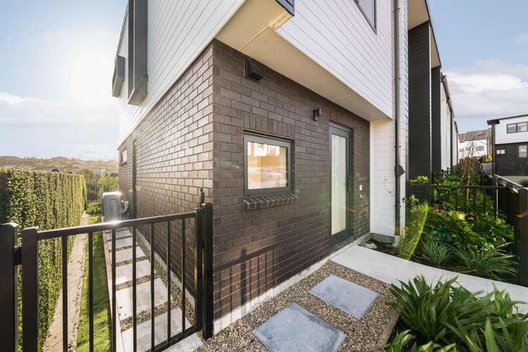 13/10 Ngaroma House Drive Hobsonville_8