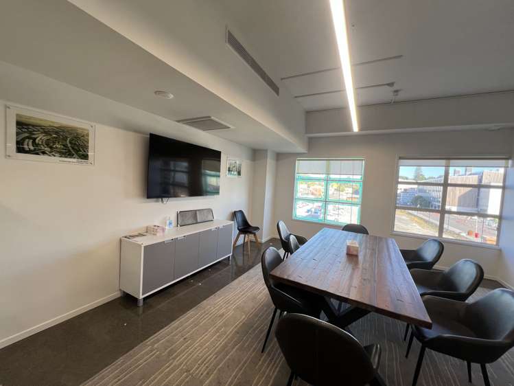 Level 2 - West/5 - 7 Kingdon Street Newmarket_1