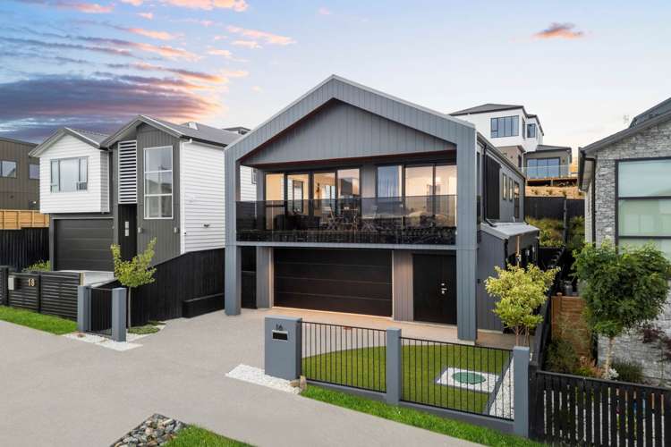 16 Pakirikiri Street Long Bay_1