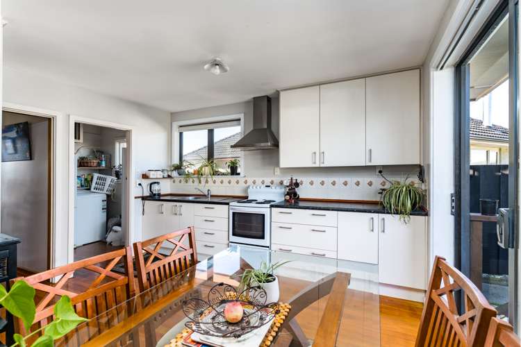 23 Denise Crescent Hornby_5