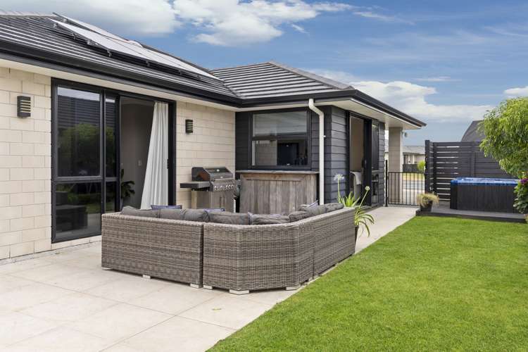 7 Livingstone Drive Papamoa_5