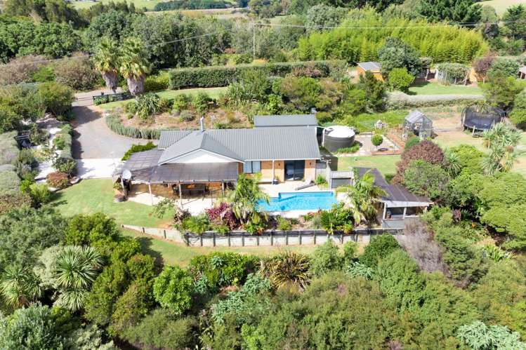 208 Craig Road Pollok_25