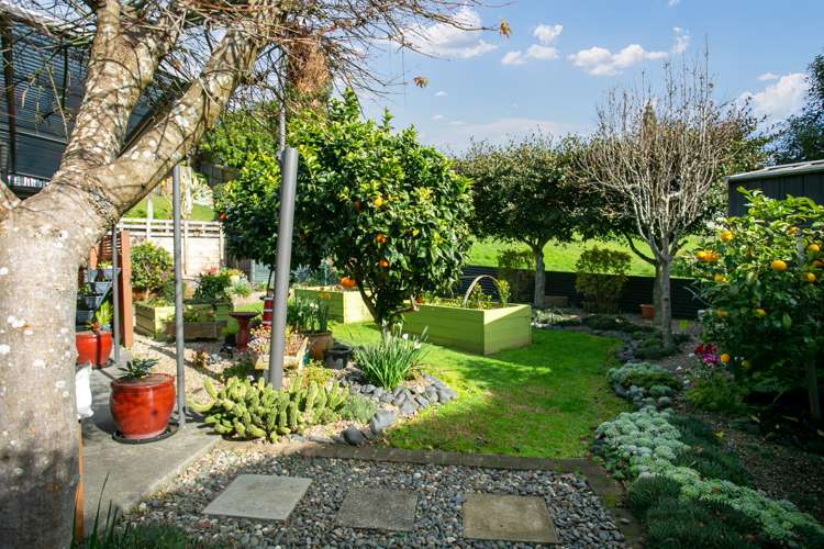 11a Fairburn Place Leamington_17