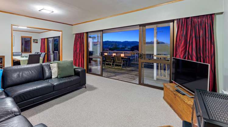 137 Weggery Drive Waikanae Beach_8