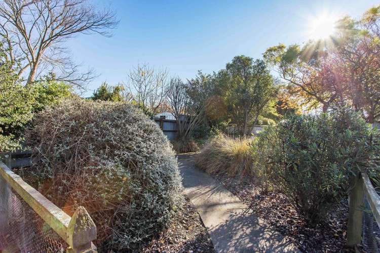 2/12 Kershaw Place Richmond_12