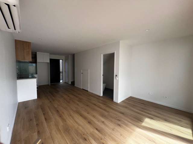 5/21 Divich Avenue Te Atatu South_3