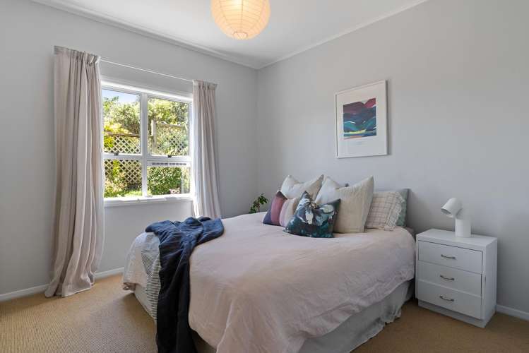 55 Nottingham Street Karori_14