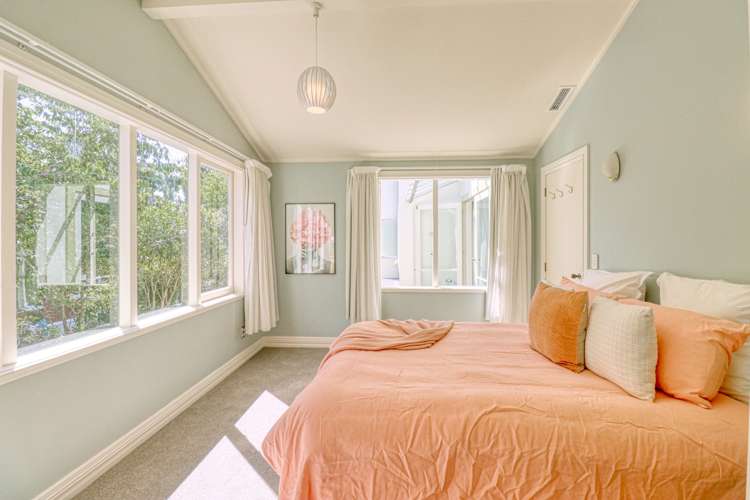 2/125 Woburn Road Woburn_22