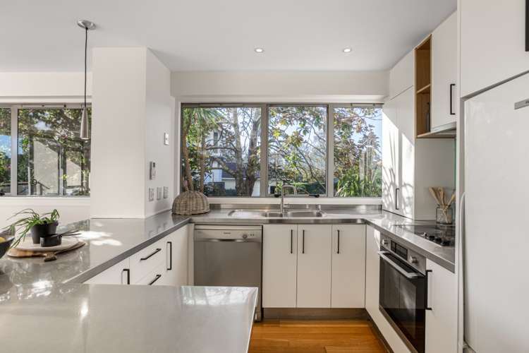 3/57 Sarsfield Street Herne Bay_12