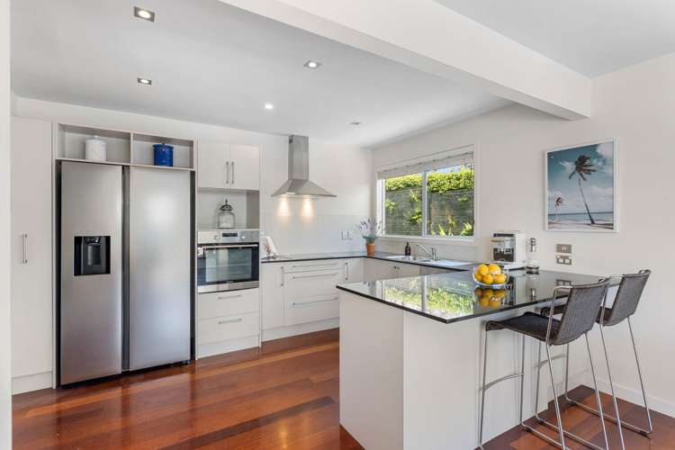 14 Tui Street Torbay_6