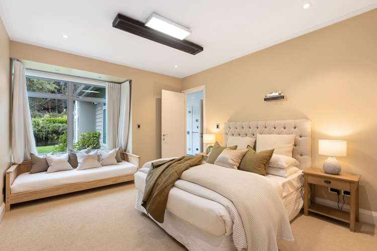 878 Ridge Road Riverhead_19