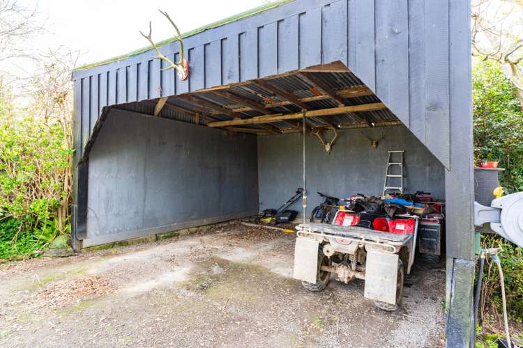 1526 Ararua Road Otamatea Surrounds_18