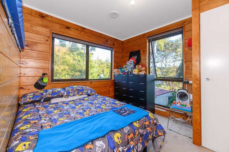 42 Atkinson Road Titirangi_17