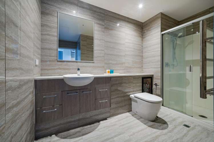 605/1 Rose Garden Lane_2