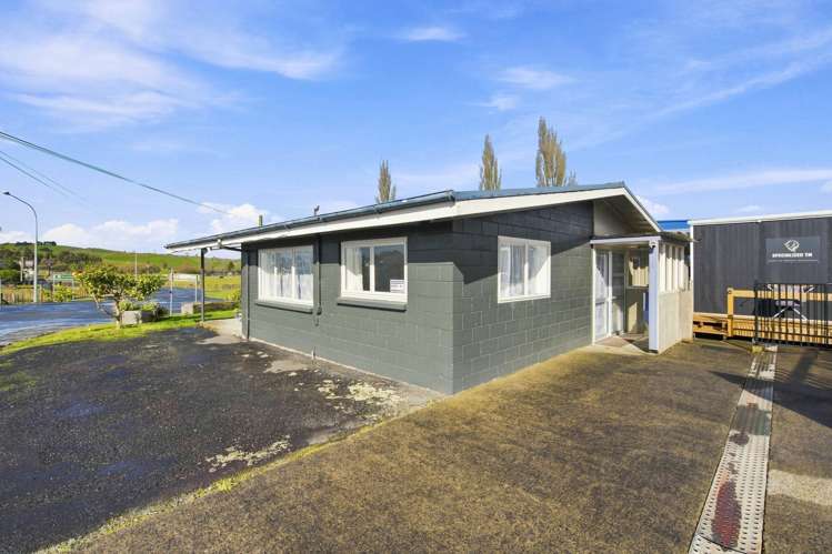 1 Kaka Street Piopio_12