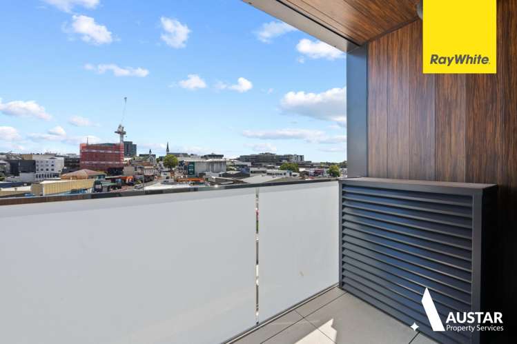 501/1 Enfield Street Mount Eden_6