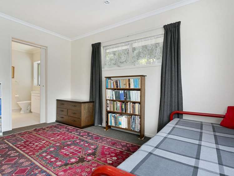 27/2 Grace Avenue Leamington_10