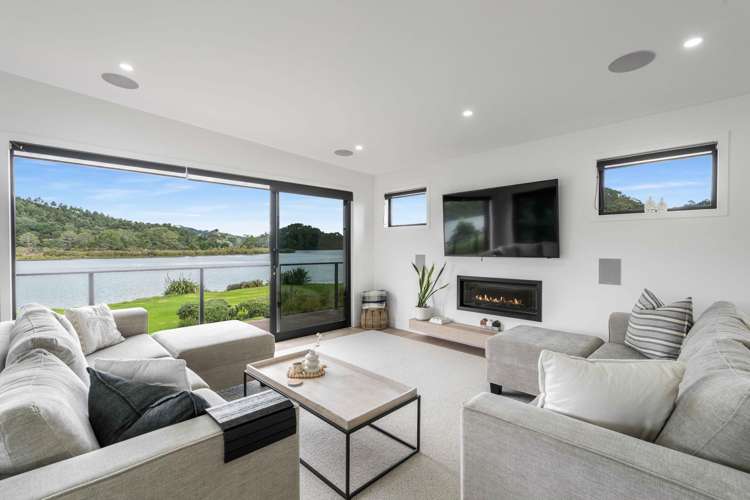 18 Admiral Drive Cooks Beach_6
