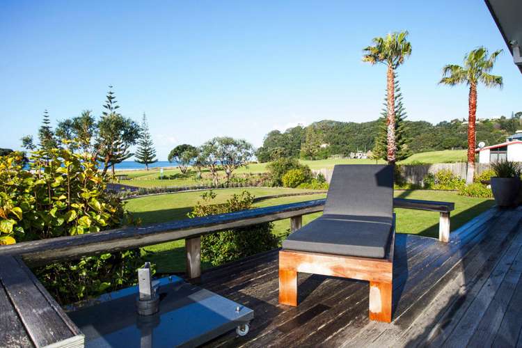 212 Onemana Drive Onemana_8