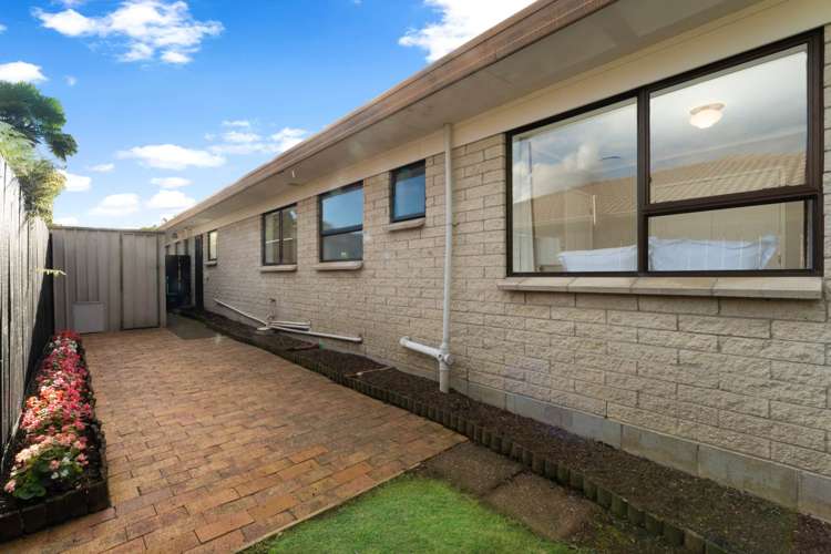 4/11 Koromiko Street New Lynn_19