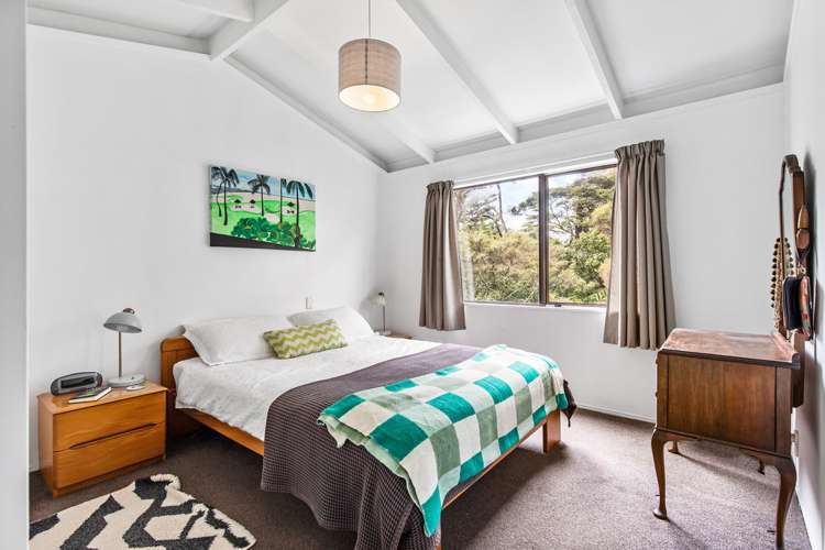 4/33 Eskdale Road Birkdale_5