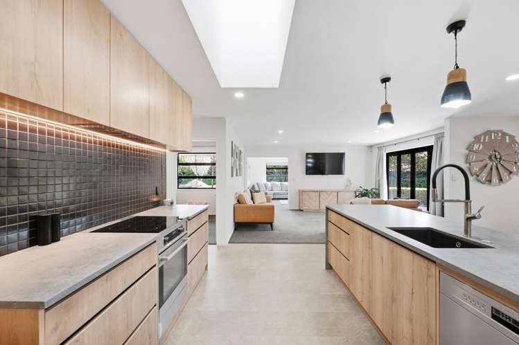 6/50 Stonebrook Drive_3