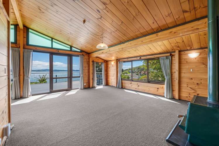 61 Carlton Crescent Maraetai_1