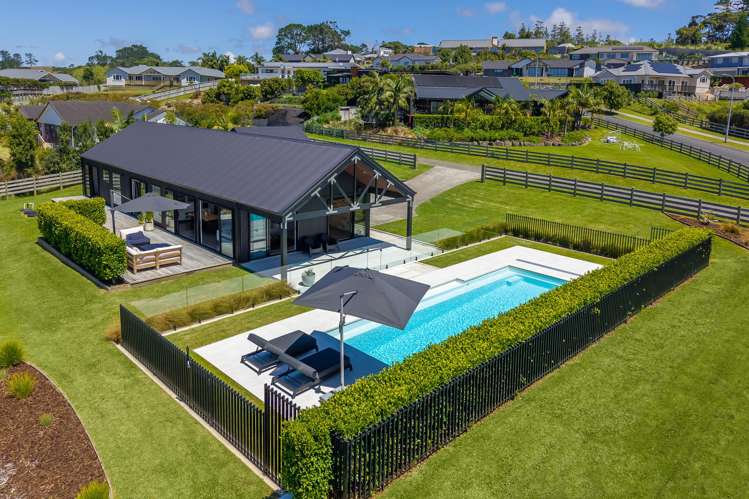 81 Solan Drive Waimauku_22