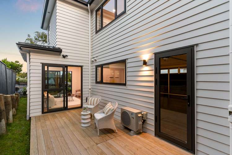 19 Whitney Street New Windsor_10