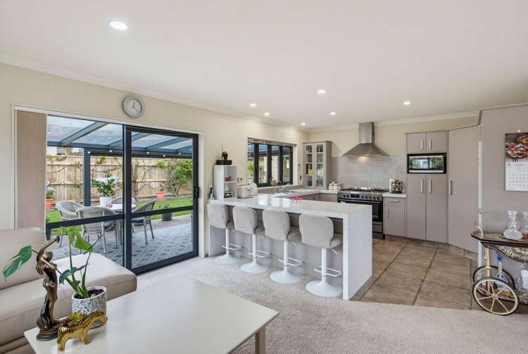 143 Milne Drive Paraparaumu_14