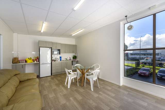 1/5 Mahunga Drive Mangere Bridge_2