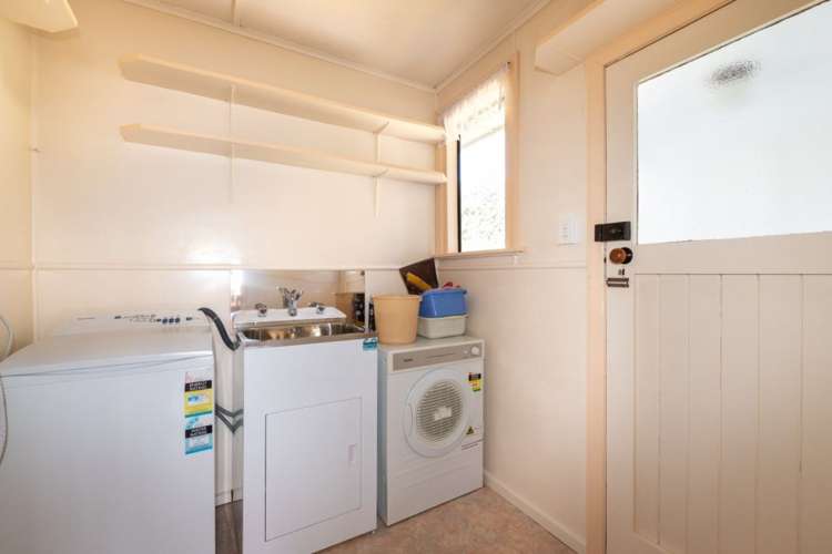 19 Burgess Street Green Island_12