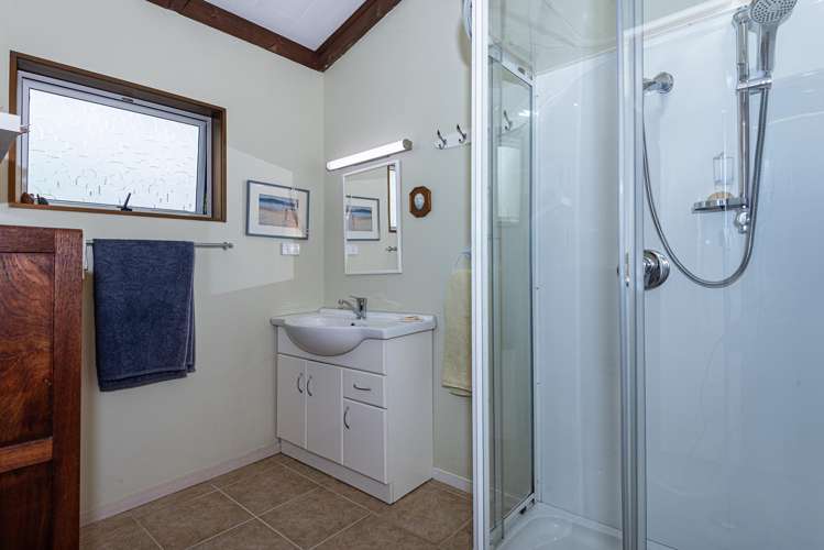 65 Main Road Kauri_11