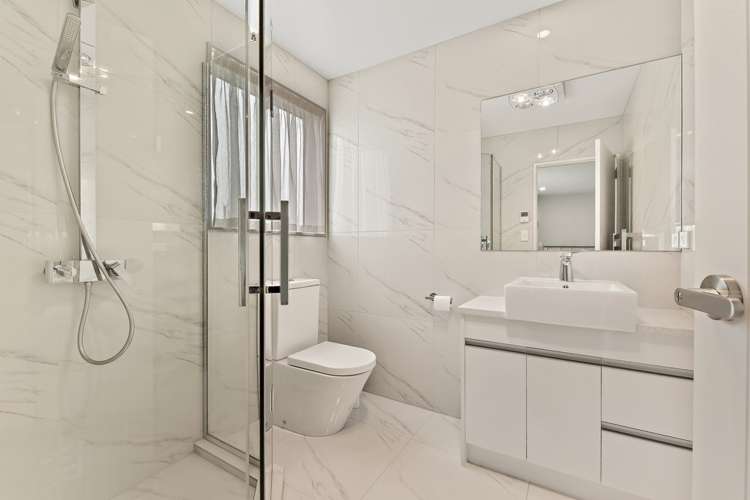 37 Castlebane Drive Flat Bush_9