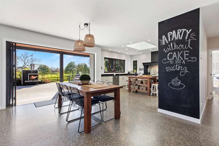 73a Belk Road South Kaimai_7