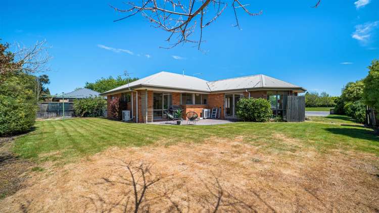 21 Springs Road Hornby_19