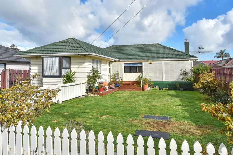 1/22 Grove Road Papakura_0