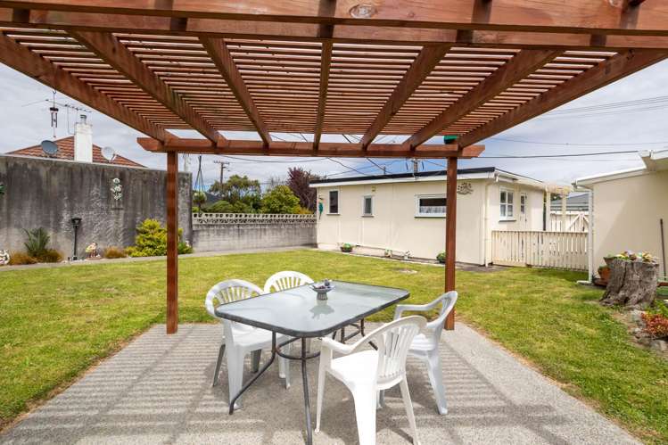 6 Willow Grove Ebdentown_2