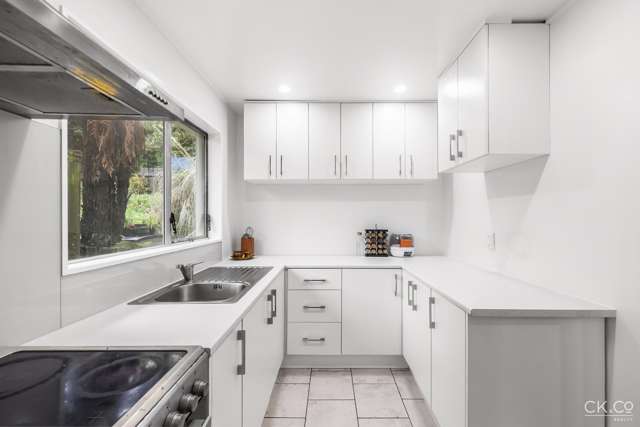 2/264 Grounsell Crescent Belmont_3