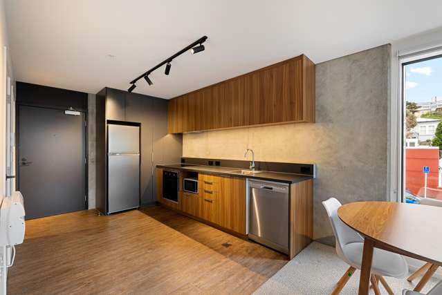 201/21 King Street Mount Cook_3