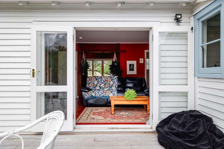 36 High Street Eketahuna_16