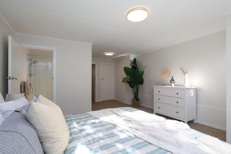 4 Malcolm Place Britannia Heights_21