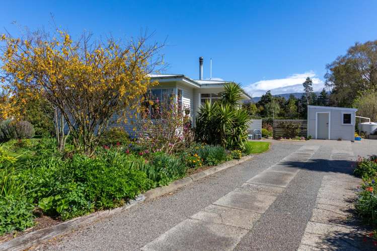 524 Top Grass Road_2